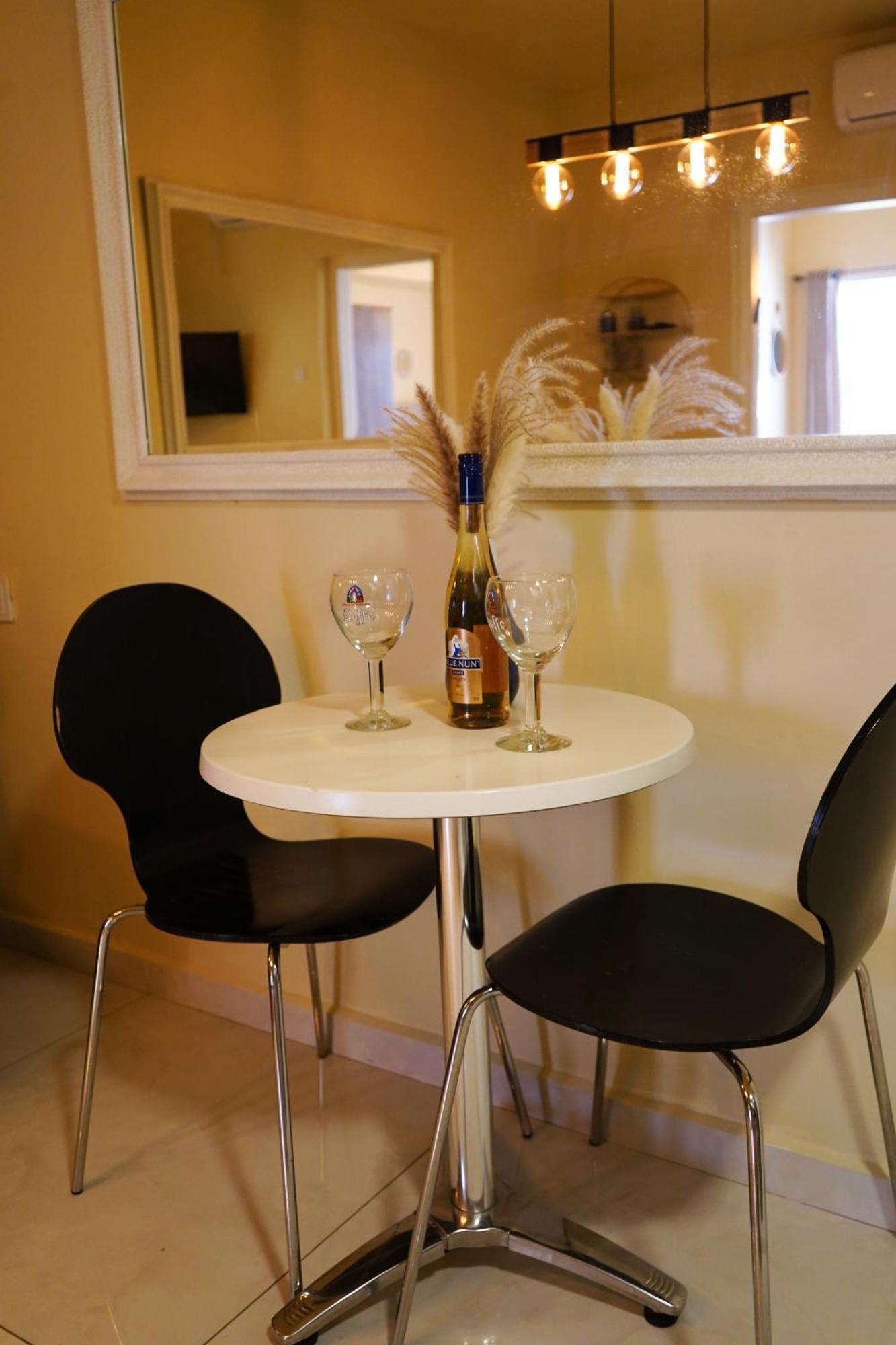 דירת נופש אילת -אלמוג Almog Suite In Eilat Close To Red Sea - דירת נופש אלמוג מרחק נגיעה מהים Buitenkant foto